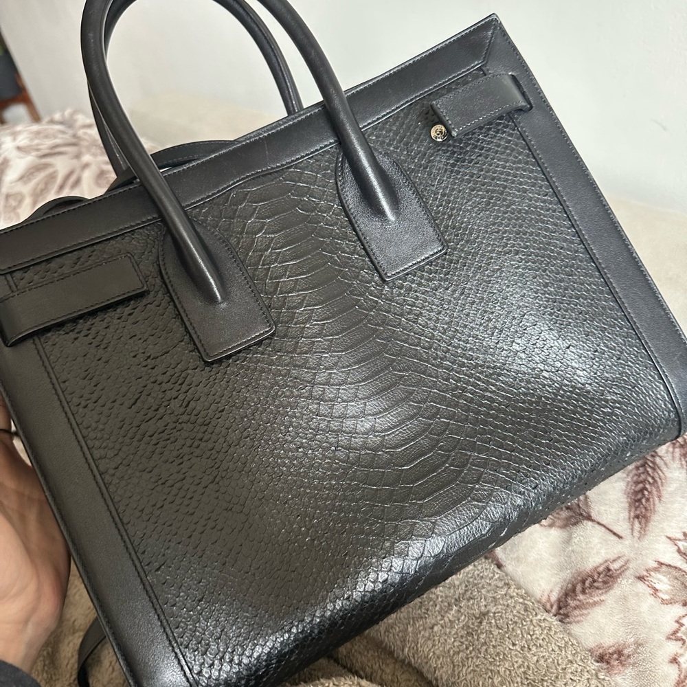 YSL Python Print Sac de Jour - Picture 12 of 14